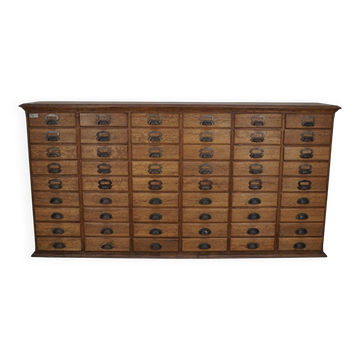 Armoire de classement/apothicaire ancienne en chêne français, par Chouanard, vers 1910