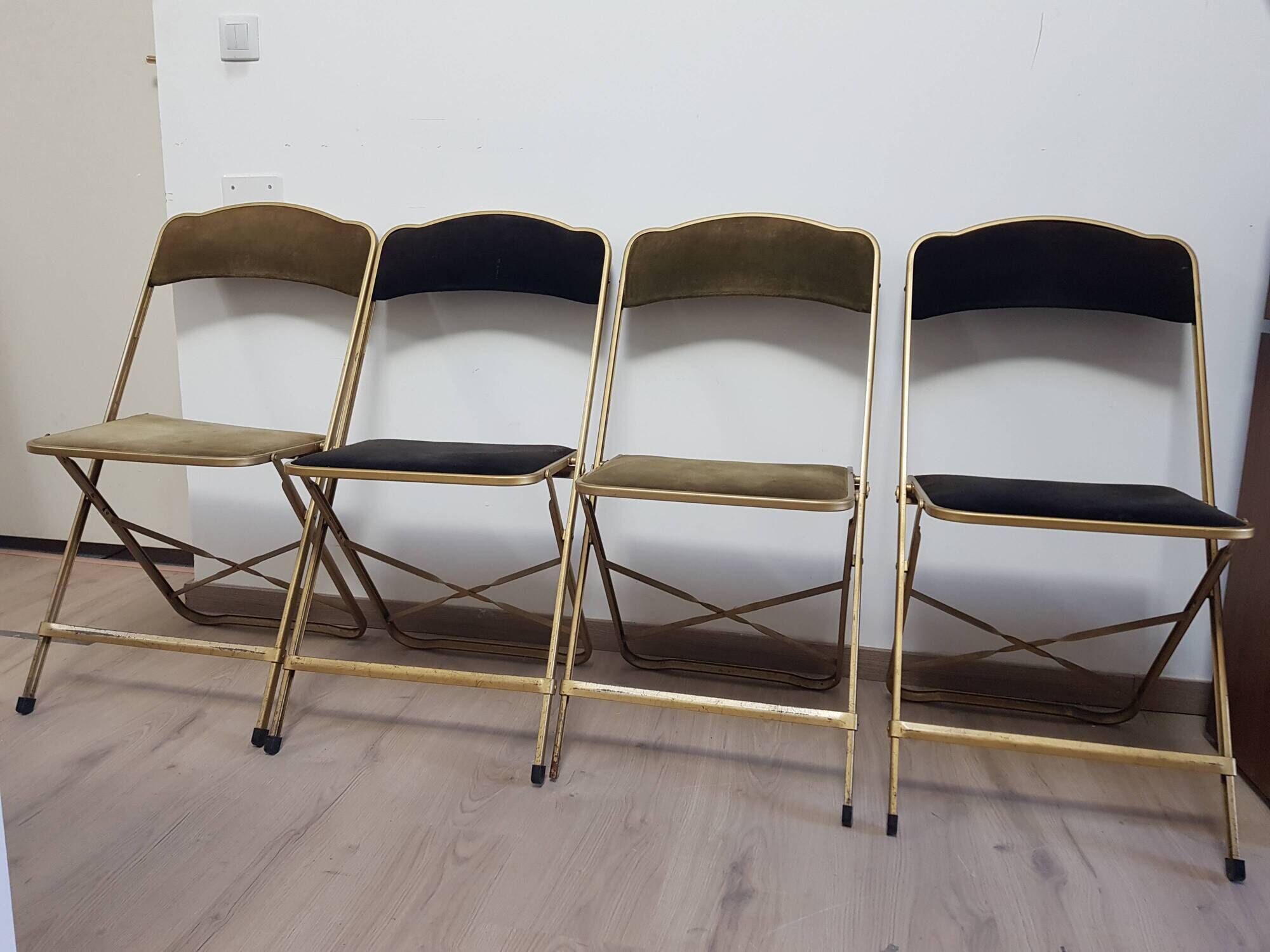 Set of 4 opera theater folding chairs from the 70s two-tone velvet brass