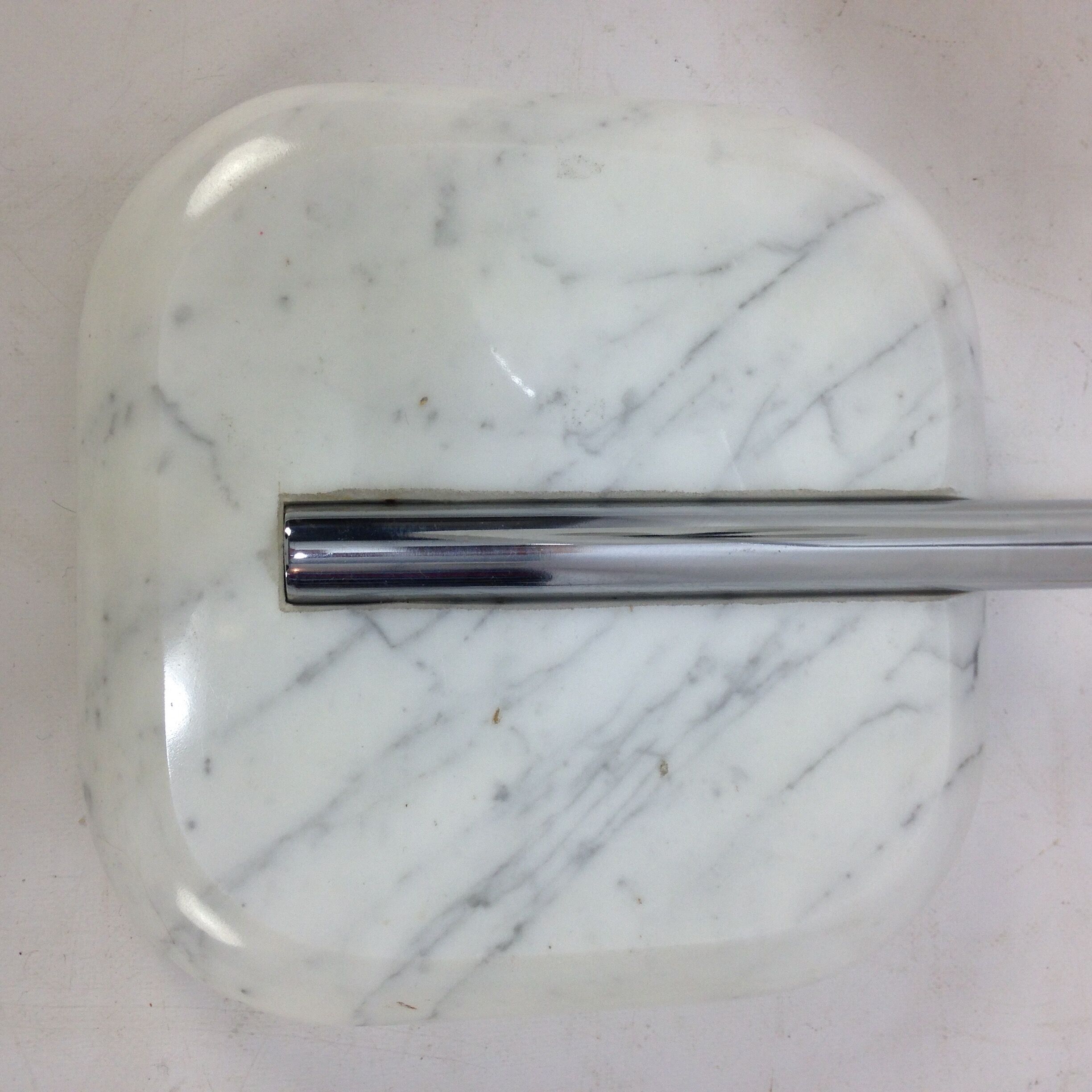 Guzzini table lamp with marble foot, 1970