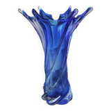 Large murano vase in blown art glass, cobalt blue. star shape. dim 30 x 22 cm