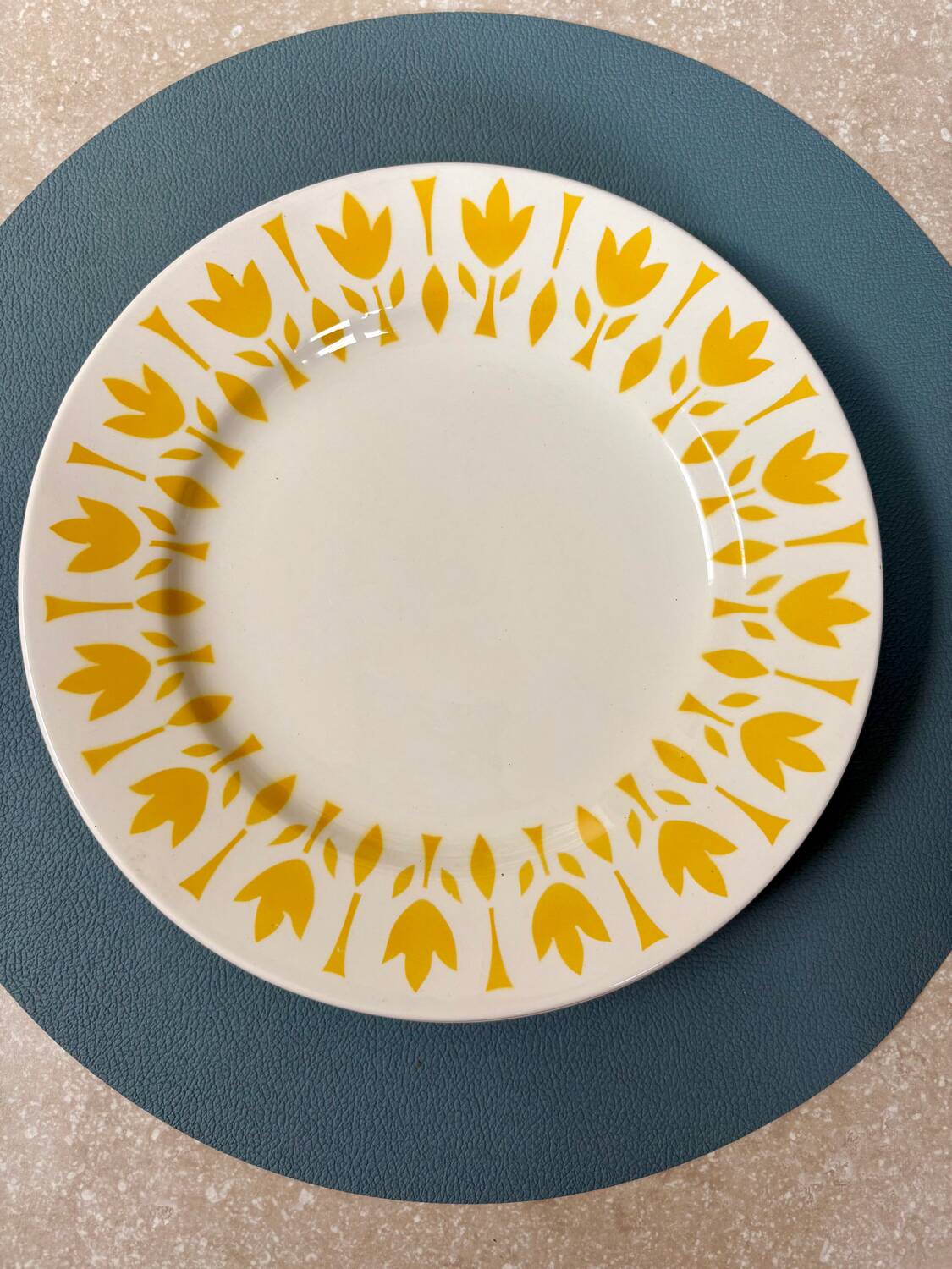 Set of 6 flat plates Lys - Digoin Sarreguemines