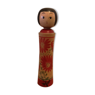 Poupée Kokeshi peinte à la main japonaise des années 1960