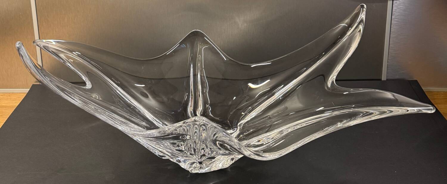 Large vintage sculptural crystal platter from the 1950s/60s