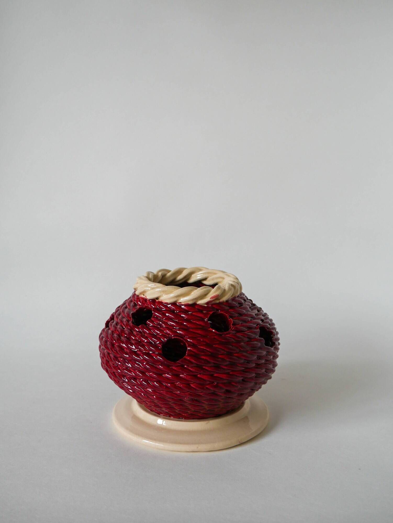 soliflore vase in burgundy and cream braided slip, 1960