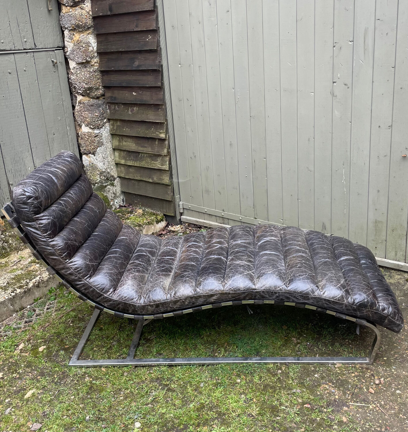 Flamant chaise longue