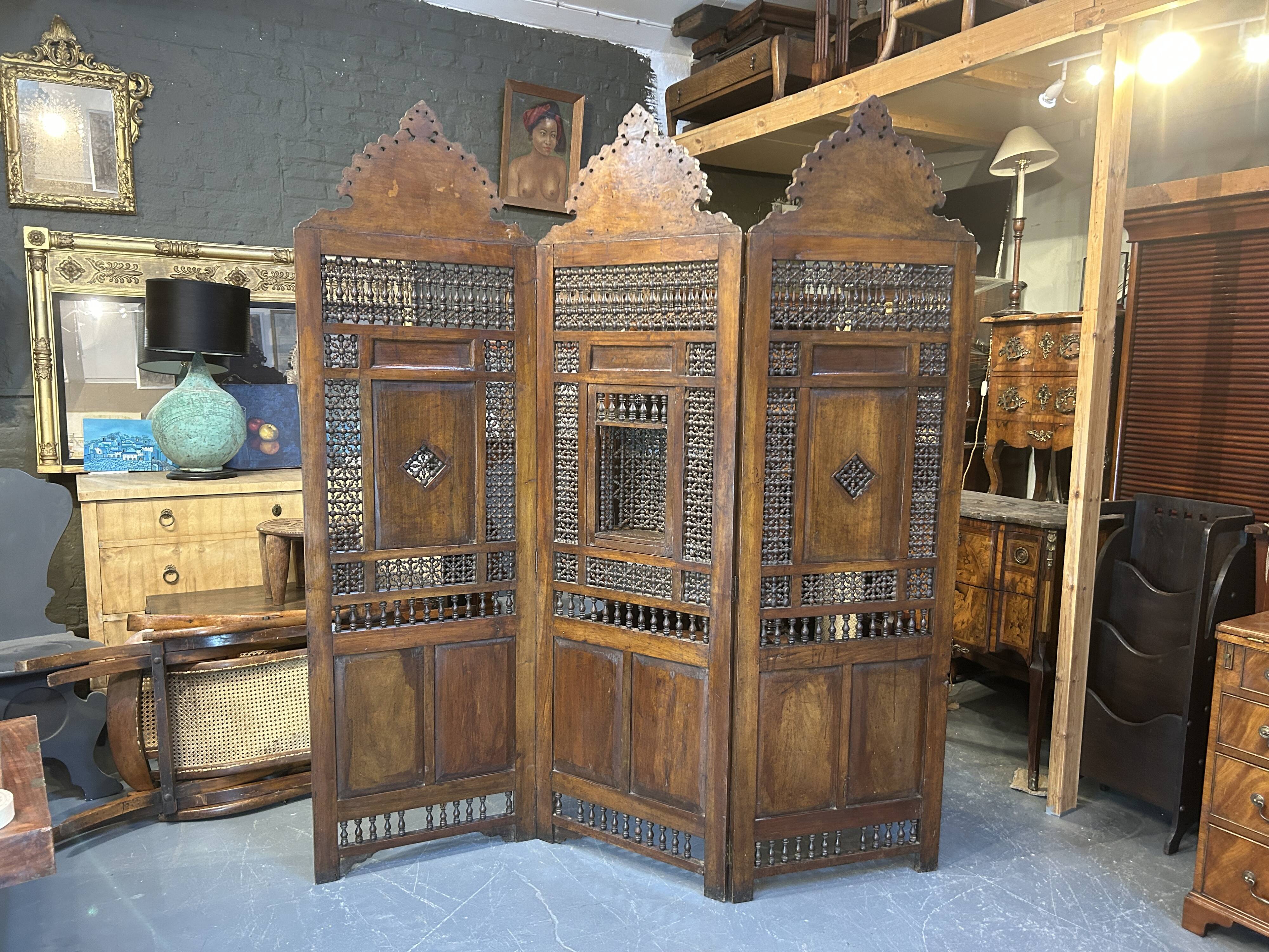 Moorish Ottoman Room Divider Screen