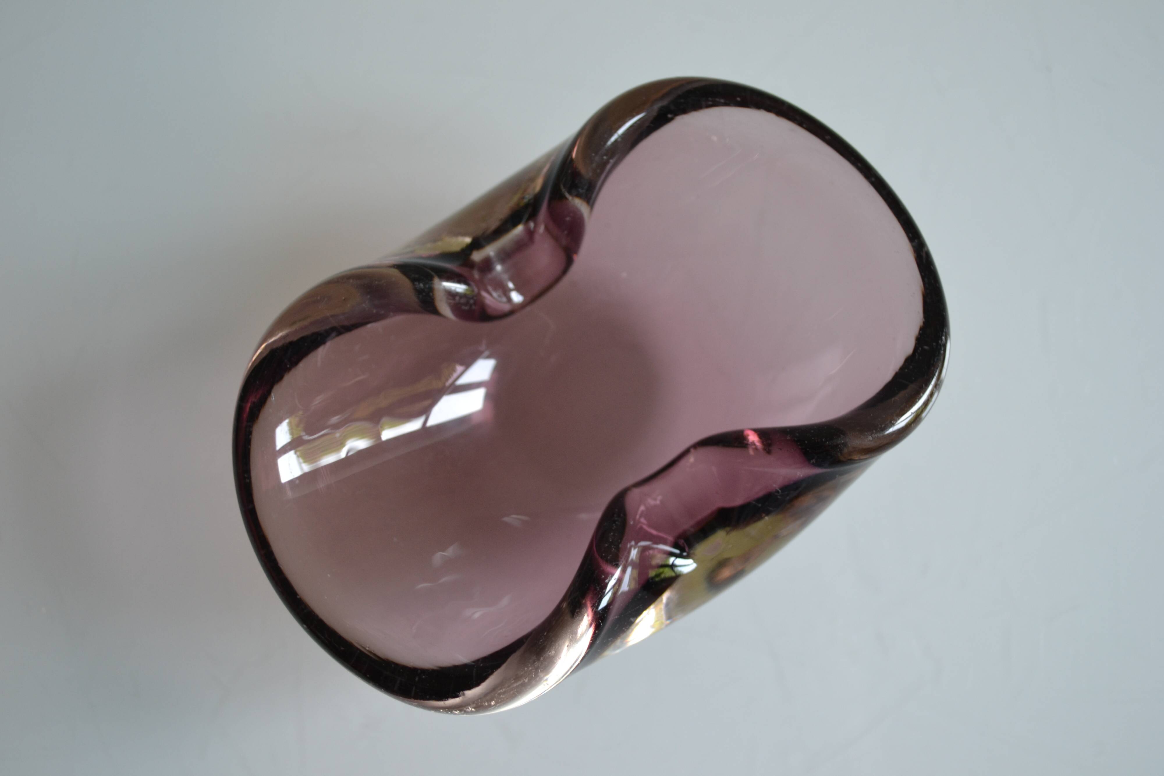60s ashtray or empty pocket, purple Murano glass, Italy