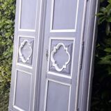 Lyon's 18th-18th-painted walnut façade rechampi