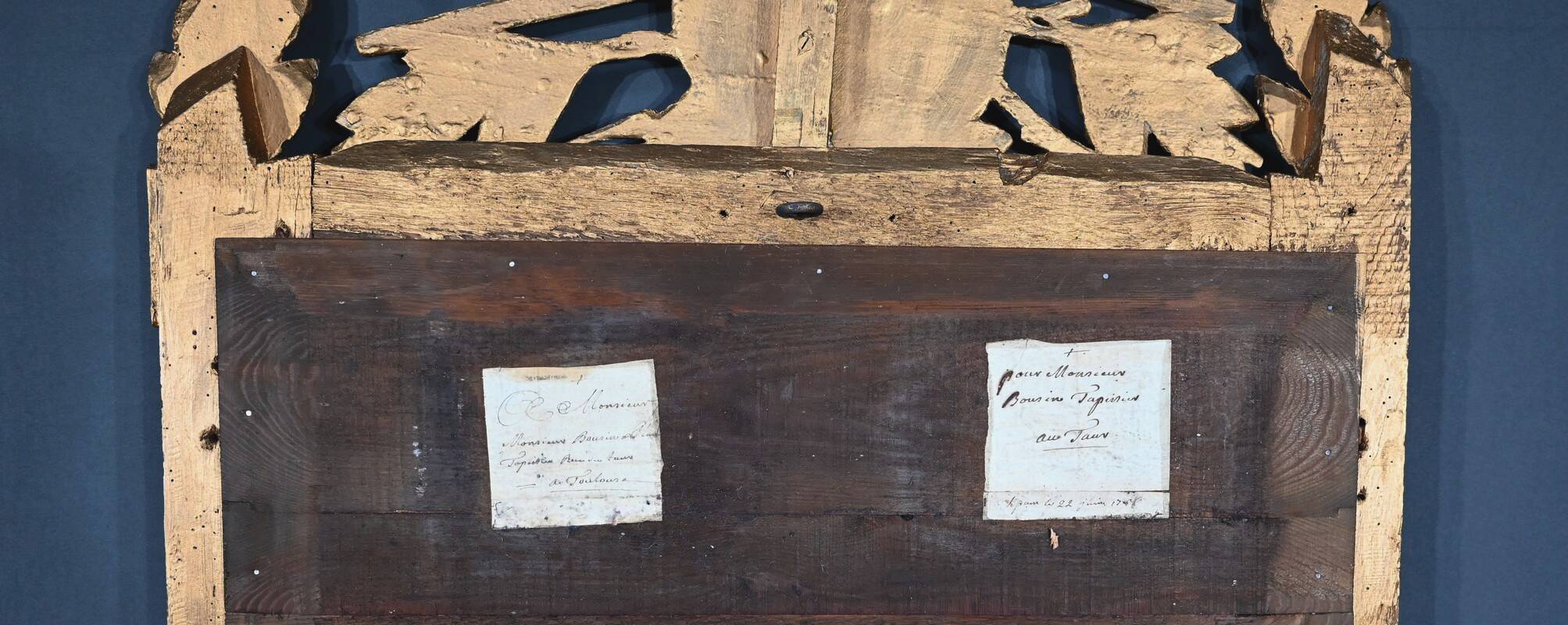 Important gilded wooden mirror, Louis XV period – 1768