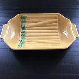 Plat à asperges en barbotine