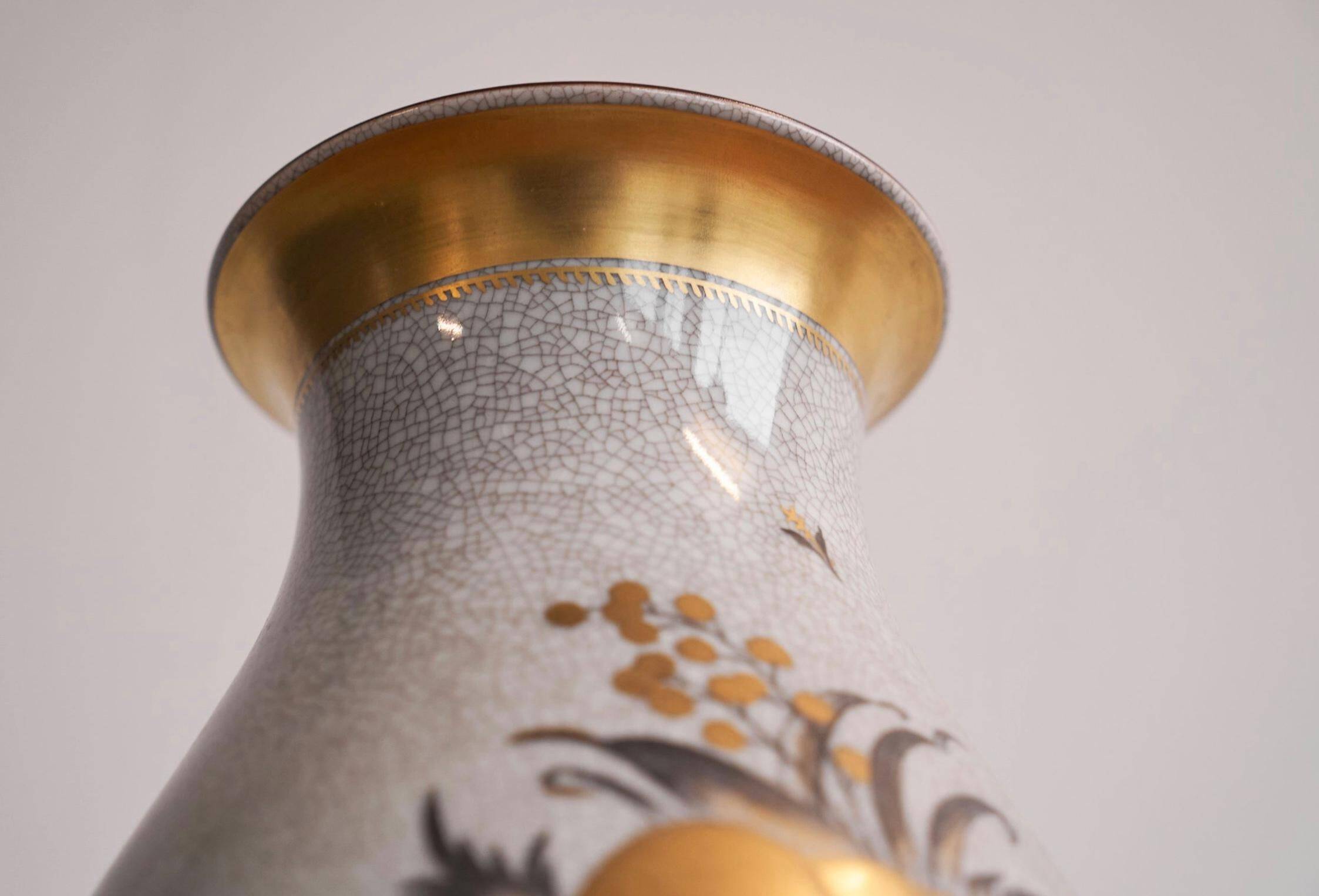 'Skaldyr' Vase Craquelé and Gold by Thorkild Olsen for Royal Copenhagen, 1930s