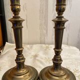 Paire de bougeoirs en laiton