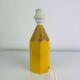 Lampe crayon en bois jaune vintage, style Pierre Sala, pour enfants