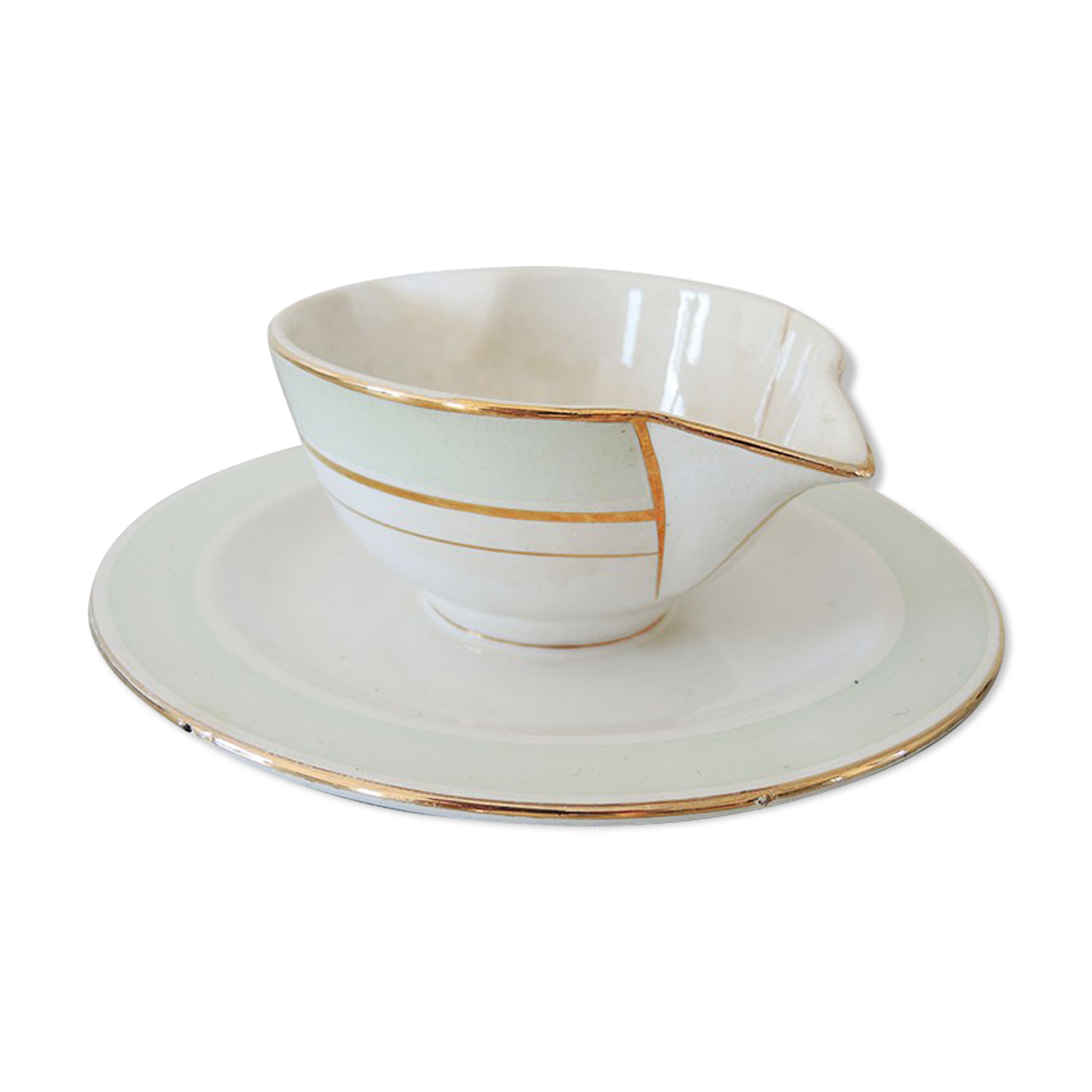 Old opaque porcelain saucière SA
