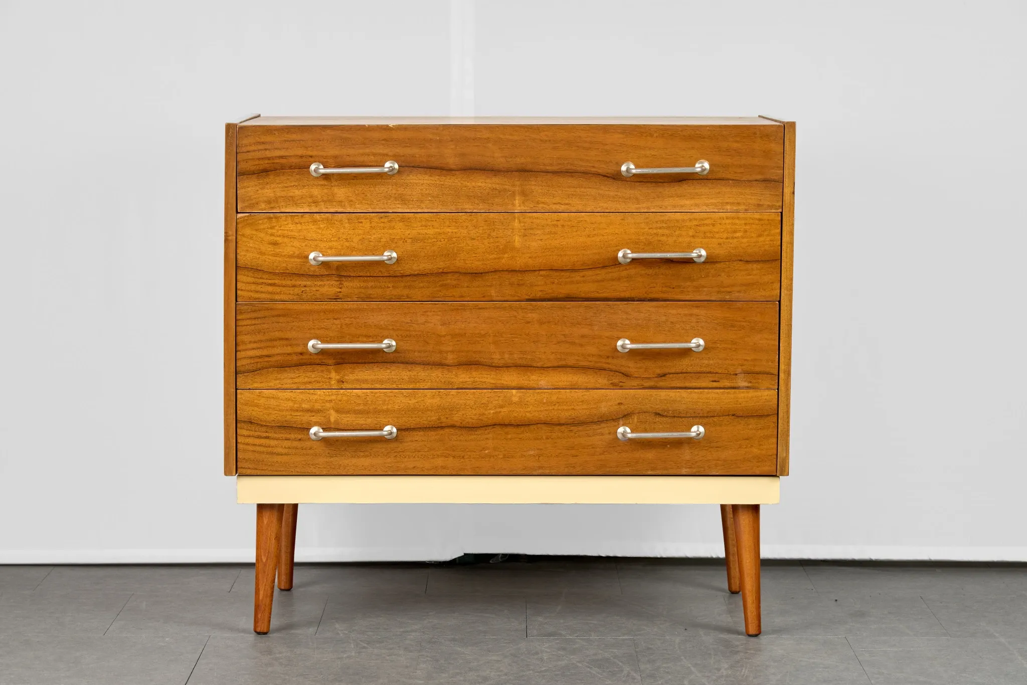 Commode vintage / Table de maquillage, années 1960, Tchécoslovaquie
