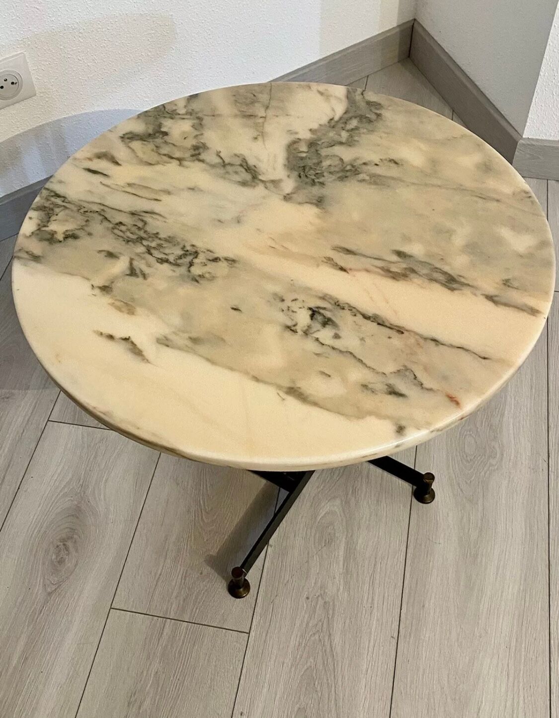 Table guéridon marbre et metal design italien annee 60