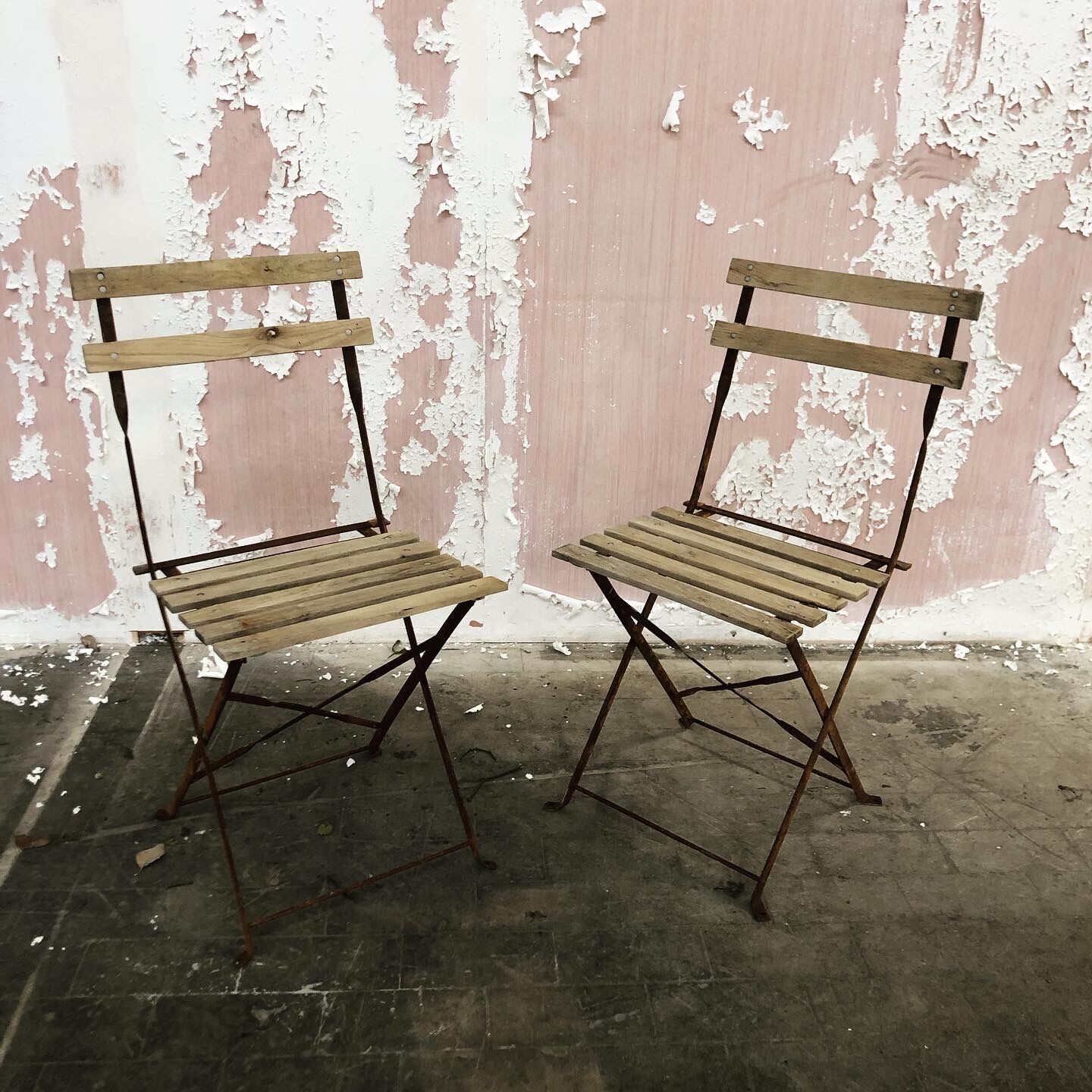 Pair of folding chairs