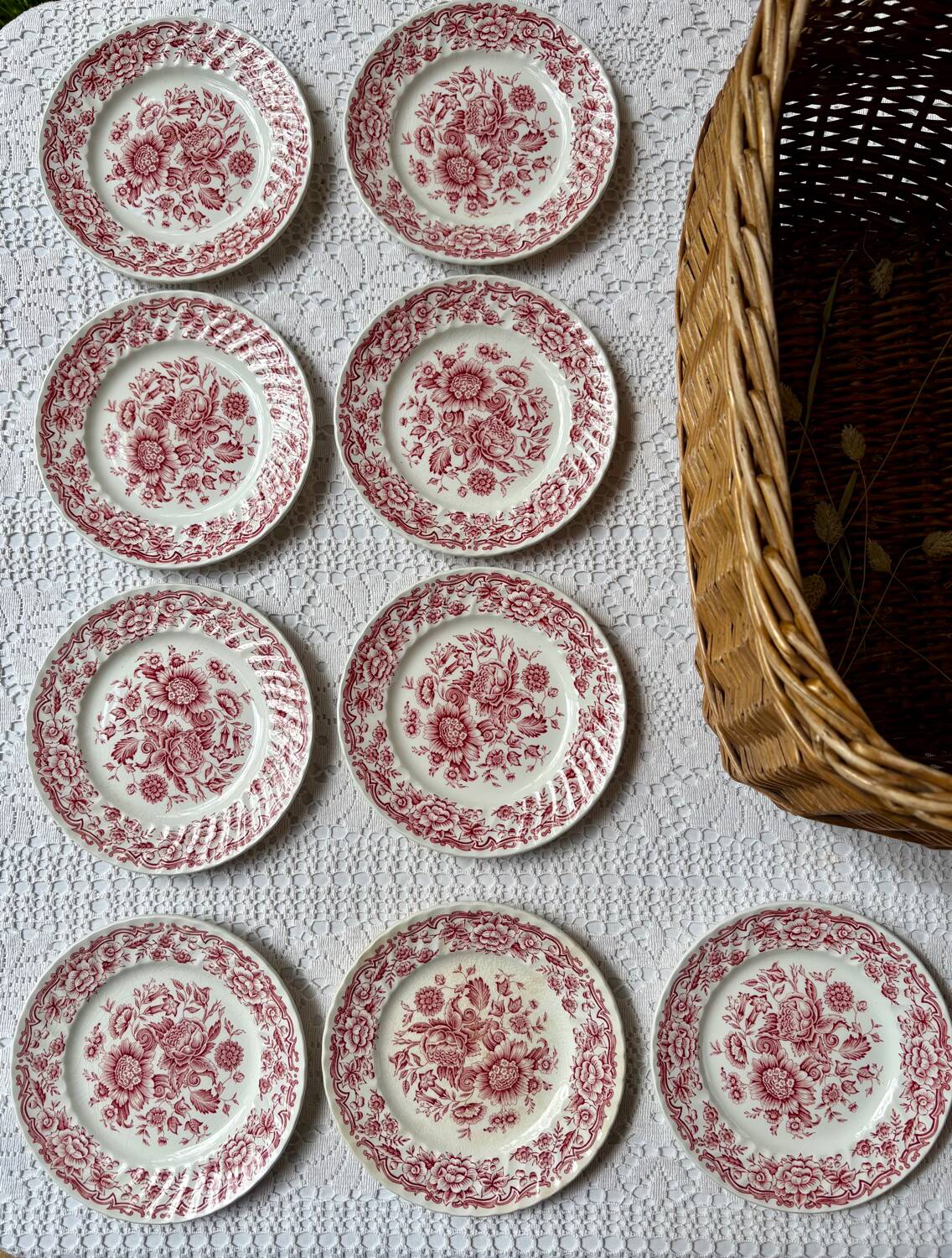 9 assiettes à dessert Ridgway Ironstone Staffordshire England Clifton