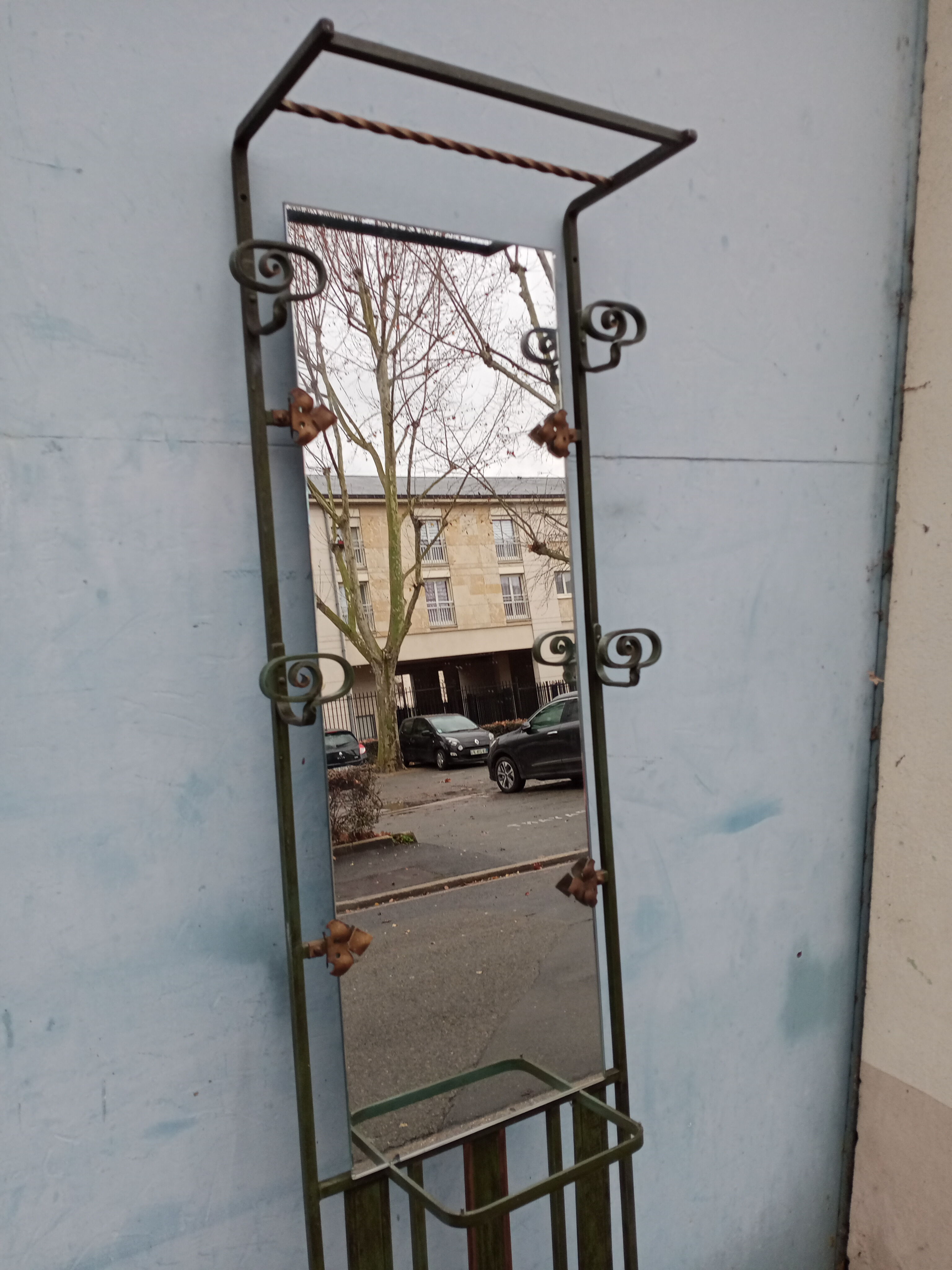 Cloakroom coat rack iron forge