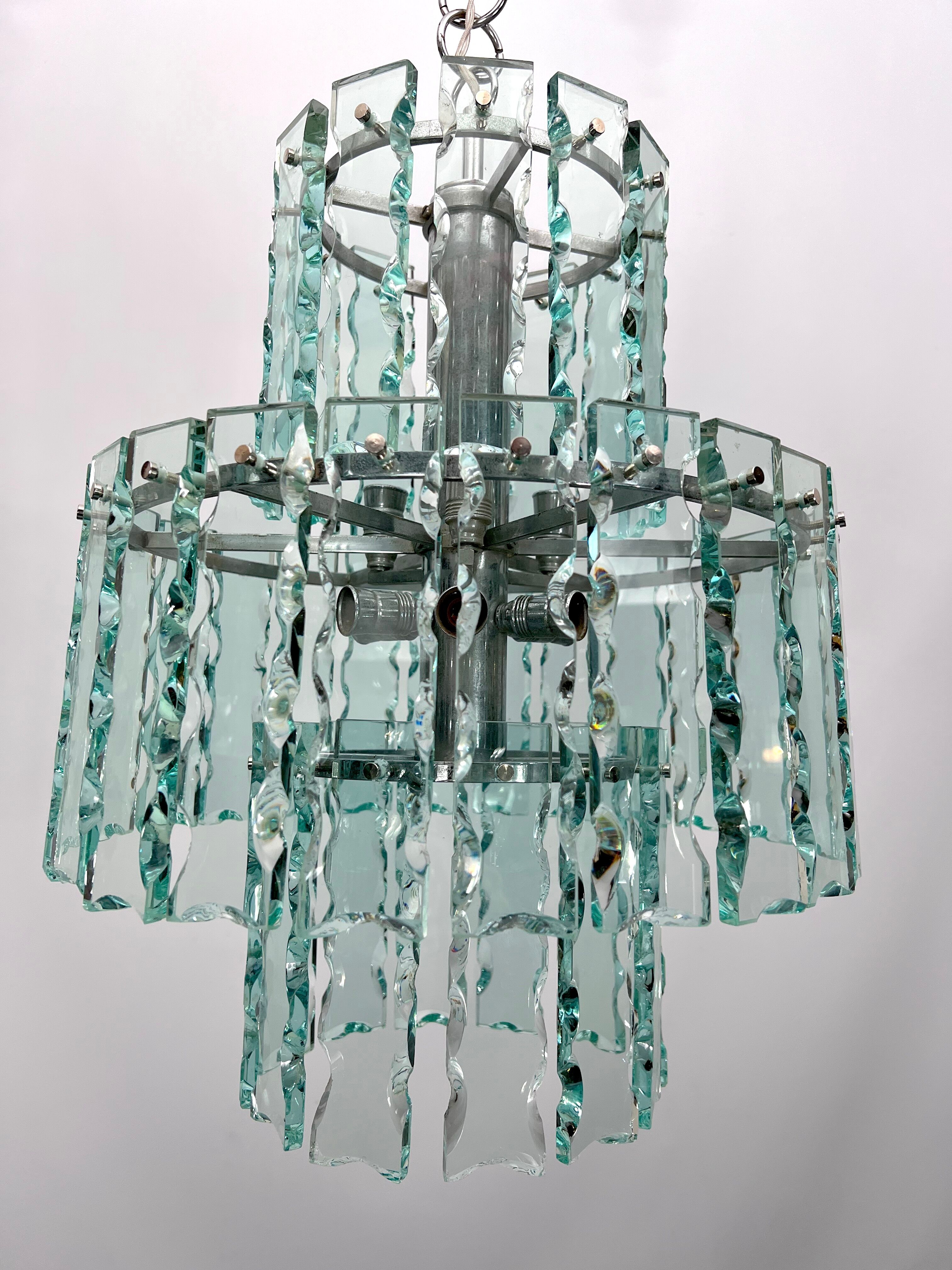 Italian cut glass chandelier by Zero Quattro. 1970s