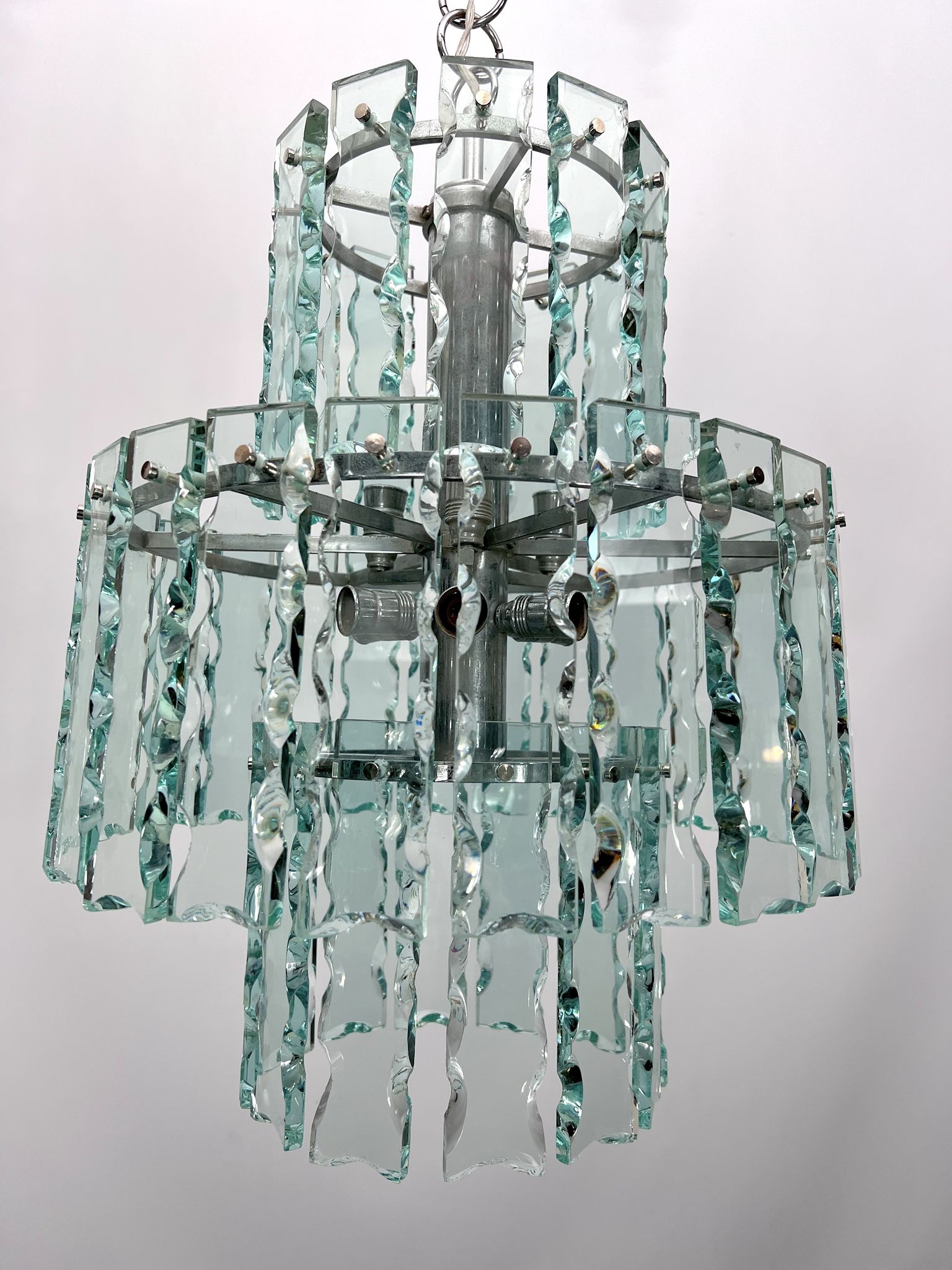 Italian cut glass chandelier by Zero Quattro. 1970s