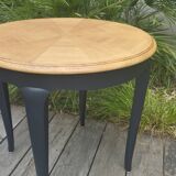 Amber coffee table