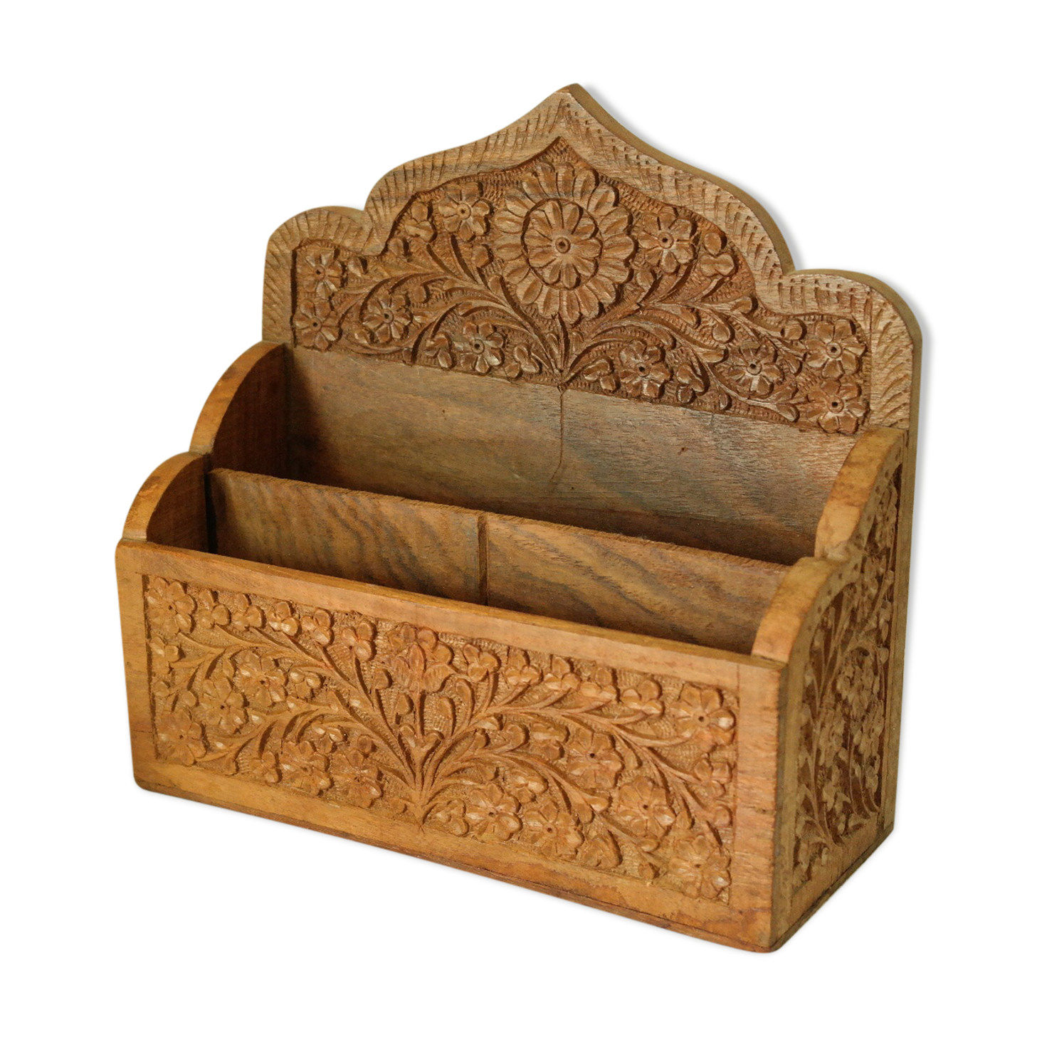 Porte courrier en bois sculpté orientaliste vintage