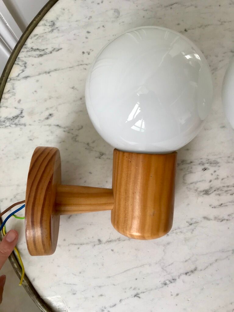Pair of opline sconces and blond wood pine desgin years 60-70