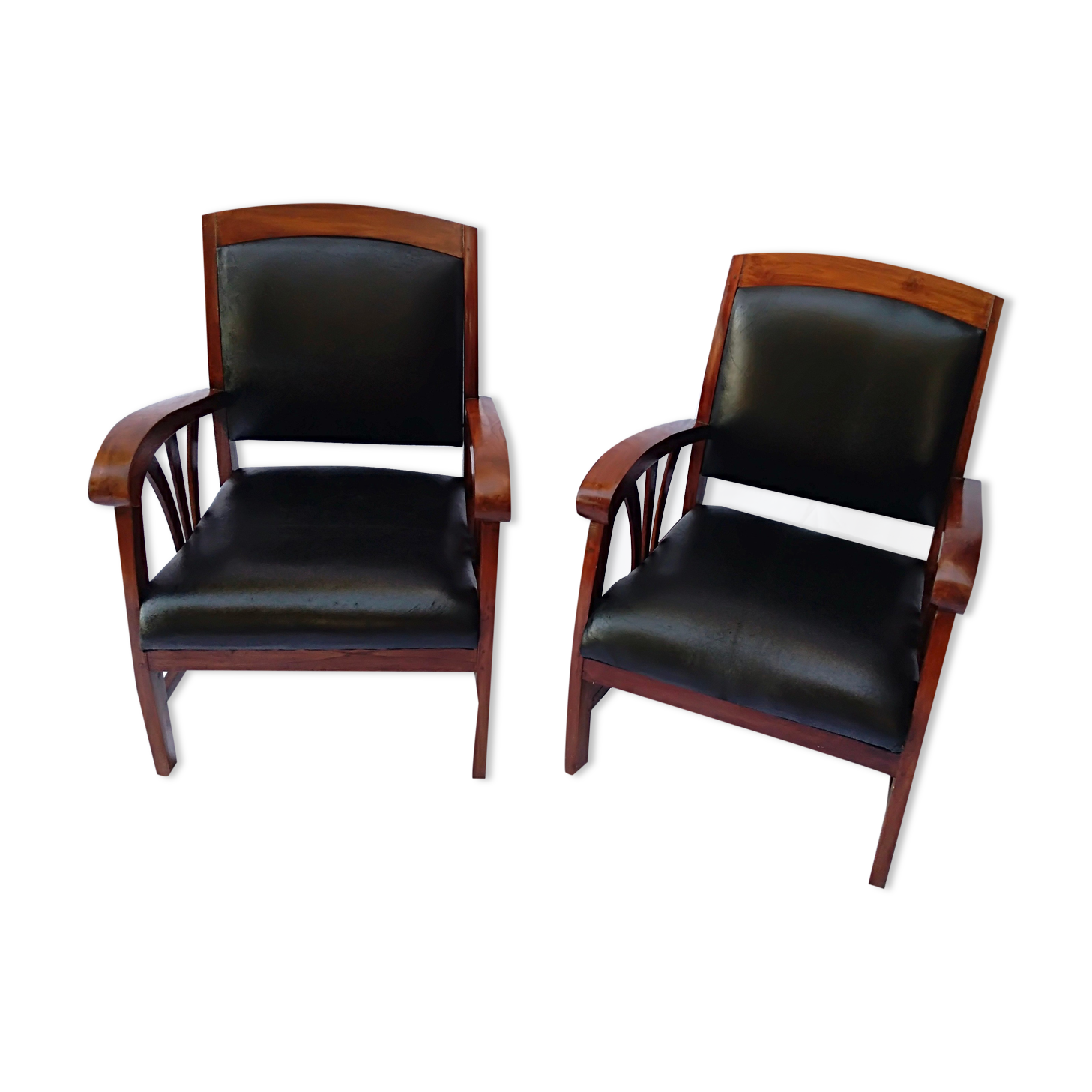 Paire de fauteuils style colonial bois et cuir de chèvre