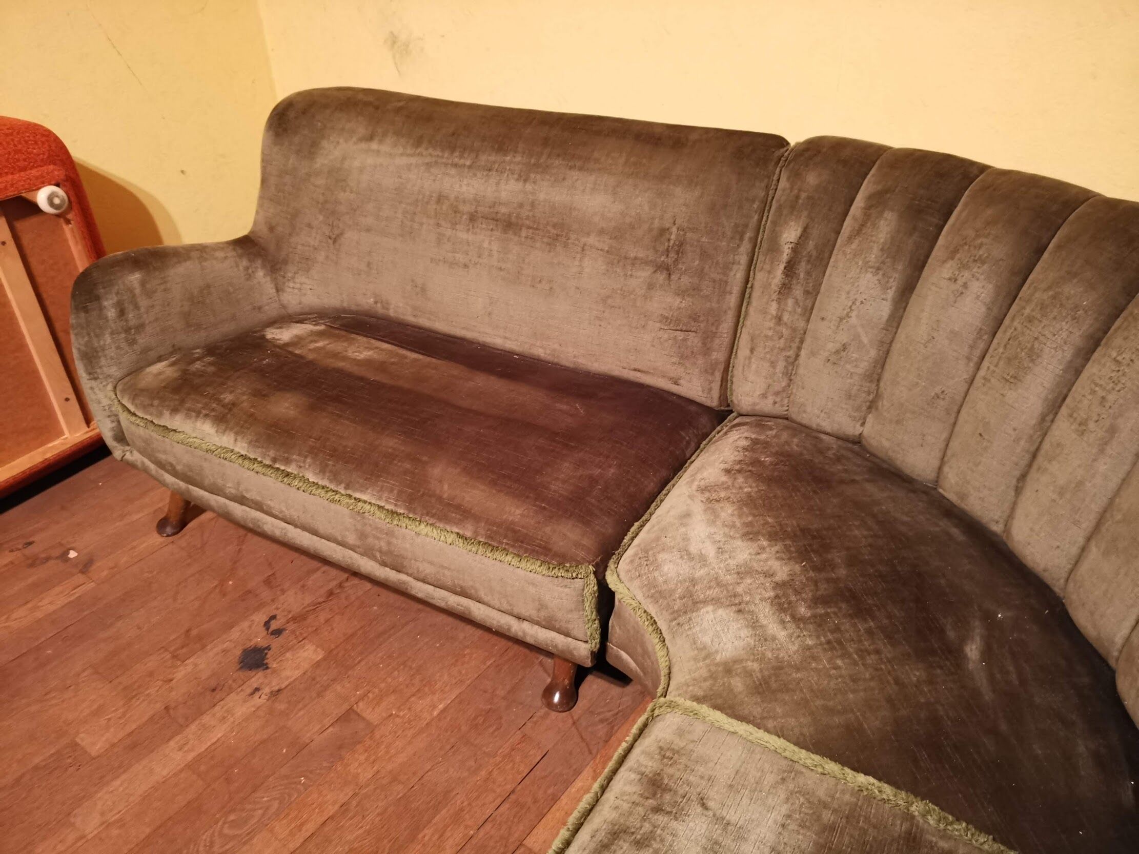 Very rare Teddy sofa from angle Berga Mobler khaki green velvet