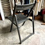 Black wooden folding chair