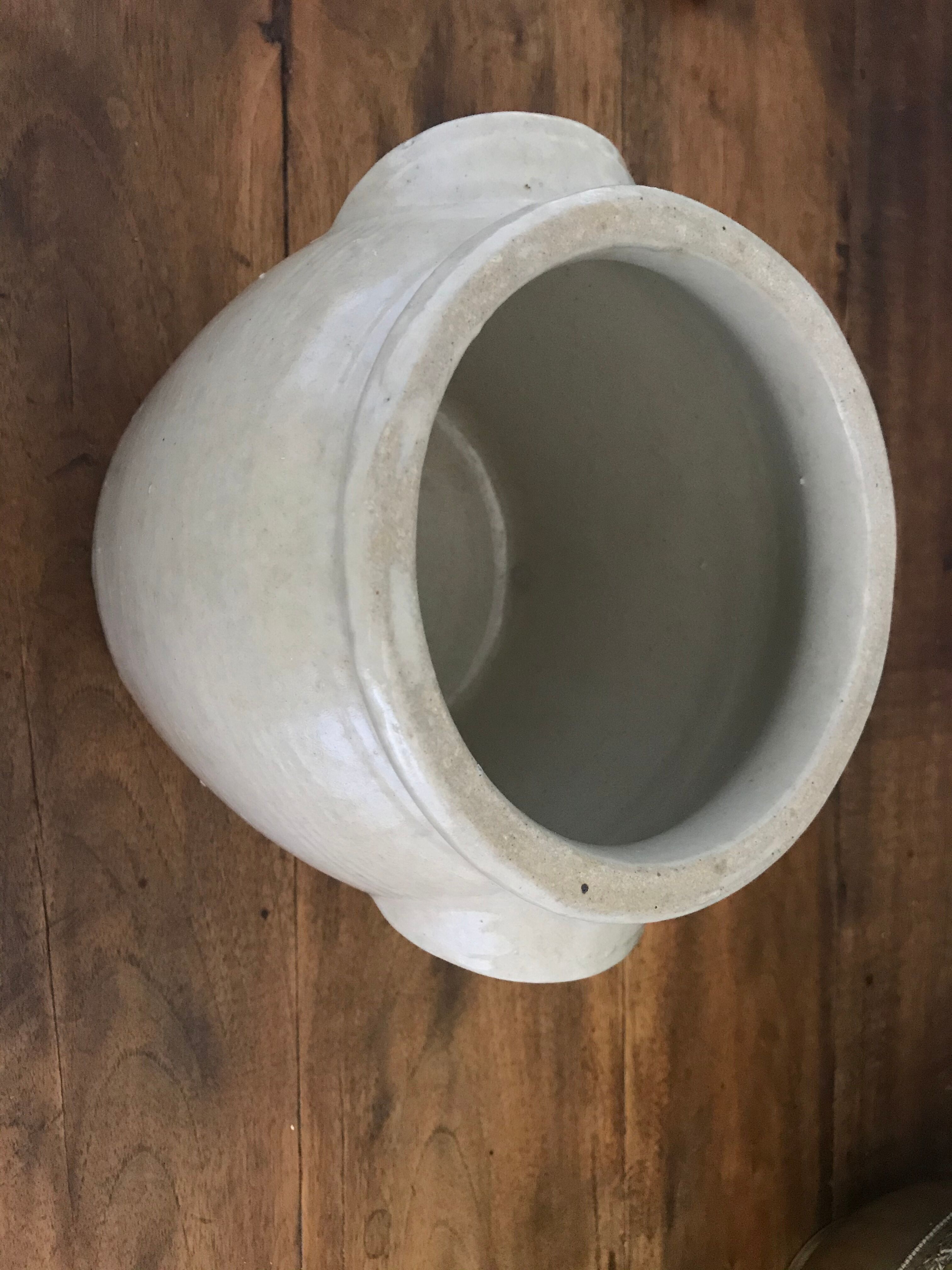 3l varnished sandstone pot