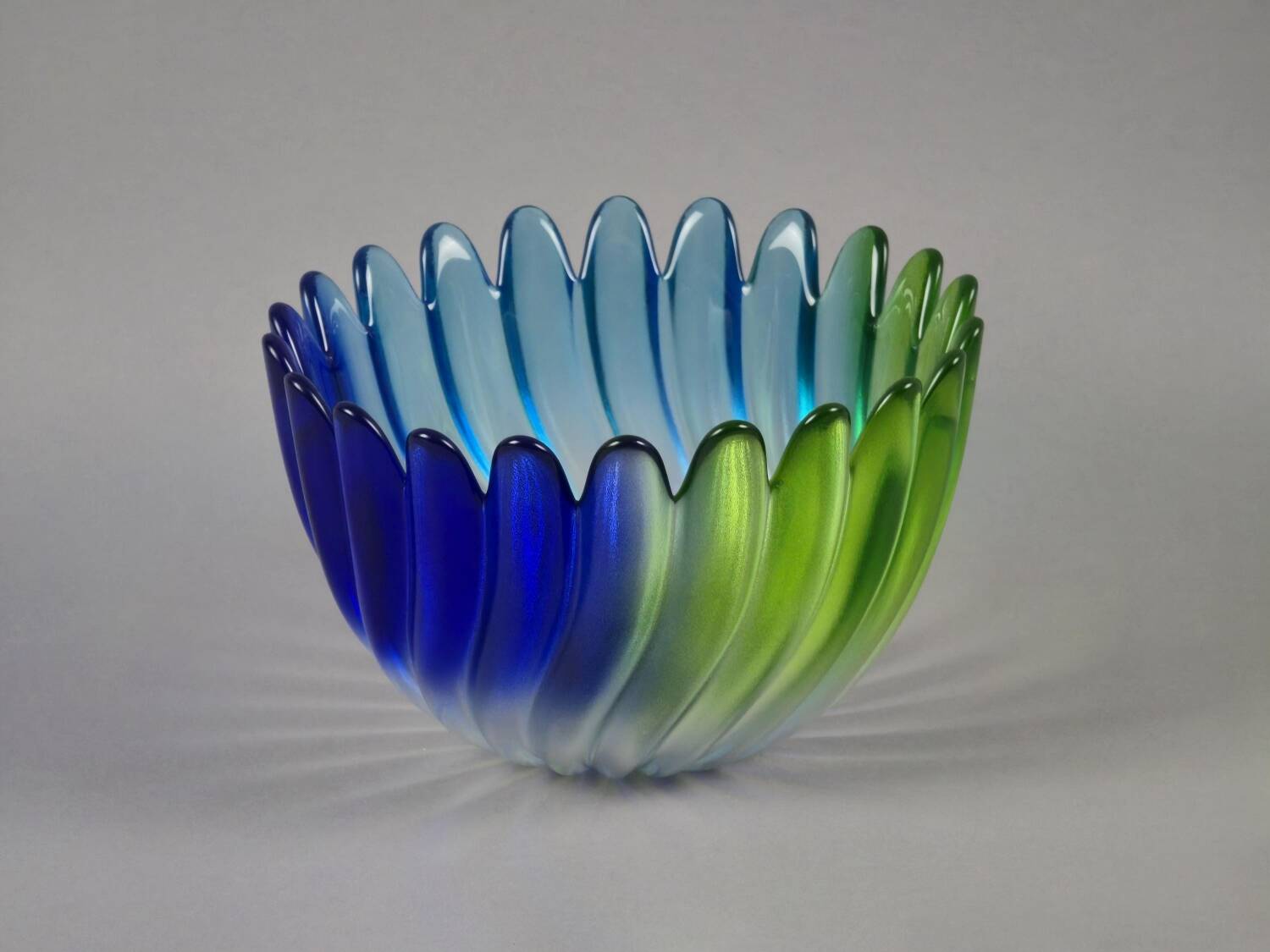 Vintage 1980s Walther Glas 'Solaris' Art Glass Swirl Bowl.