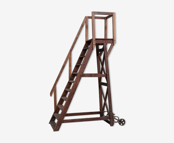 Escalier industriel en français en bois