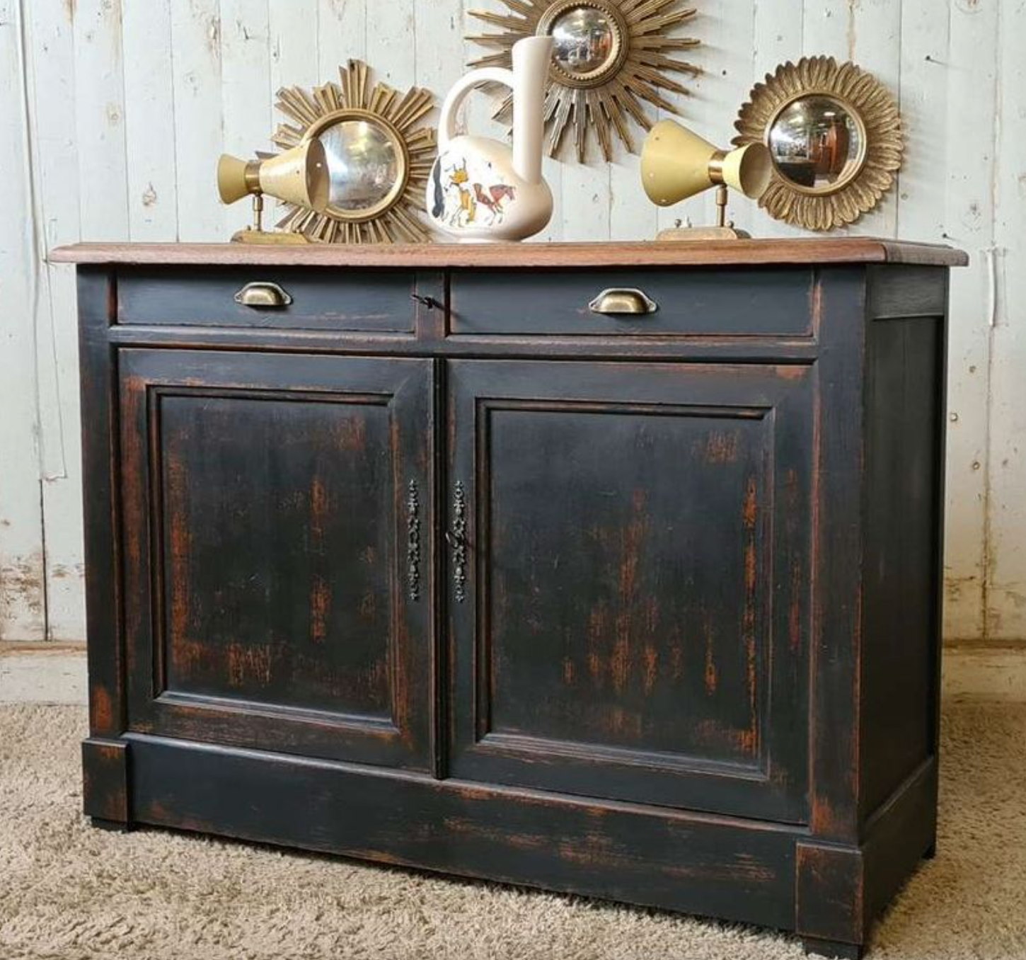 Vintage Furniture in Paris style