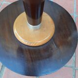 Art Deco-style sellette