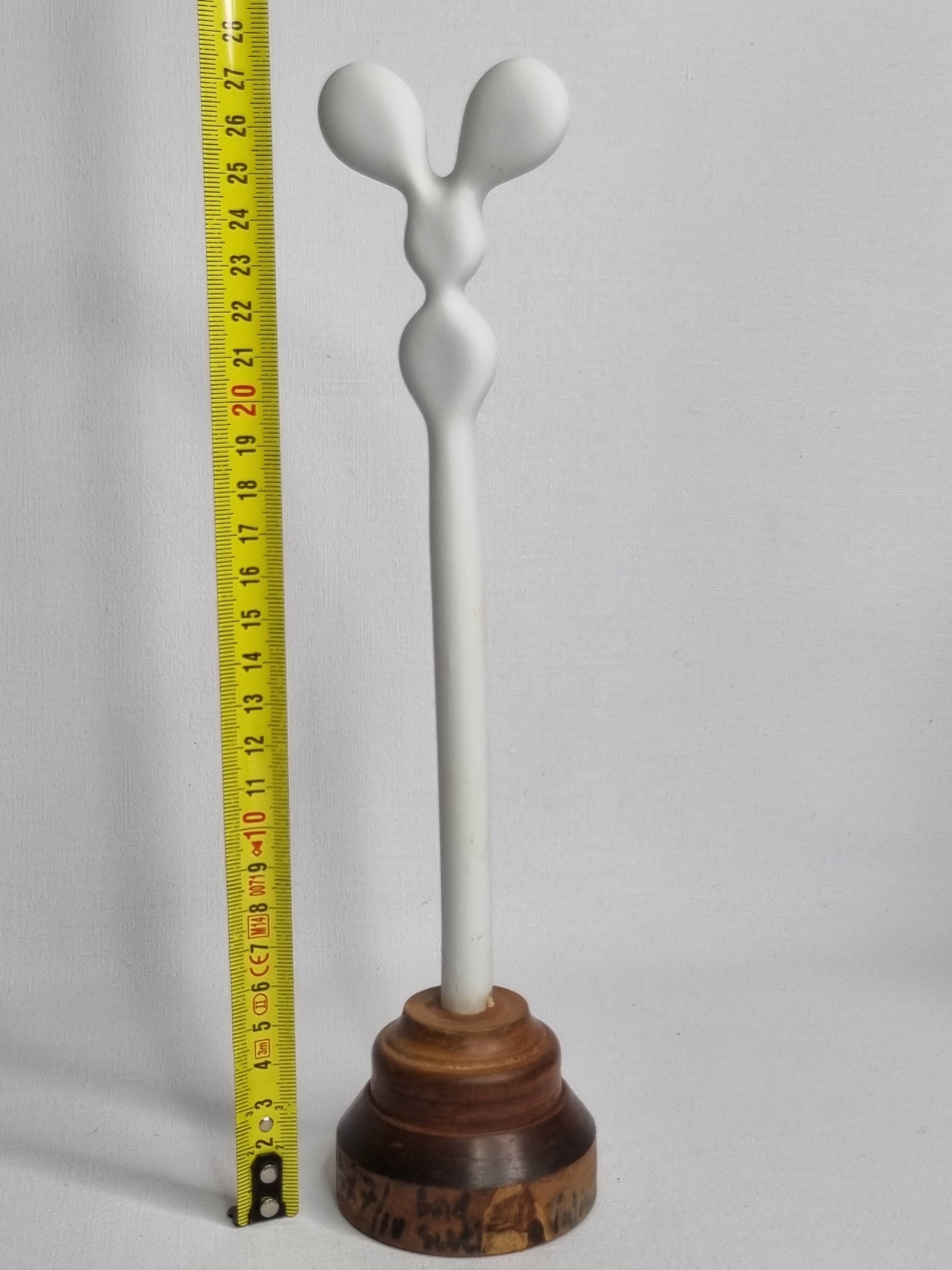 Biomorphic-inspired sculpture, on an industrial wooden base, 27 cm