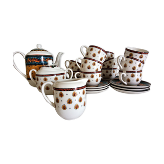 Coffee service decorated by Genevieve Lethu, carpentras model 1994