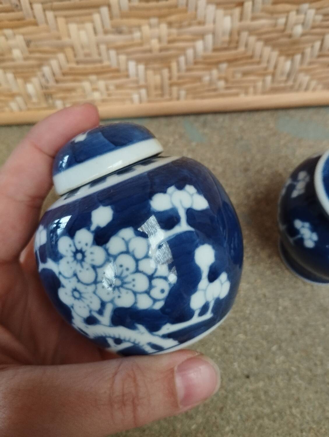 Small porcelain pot