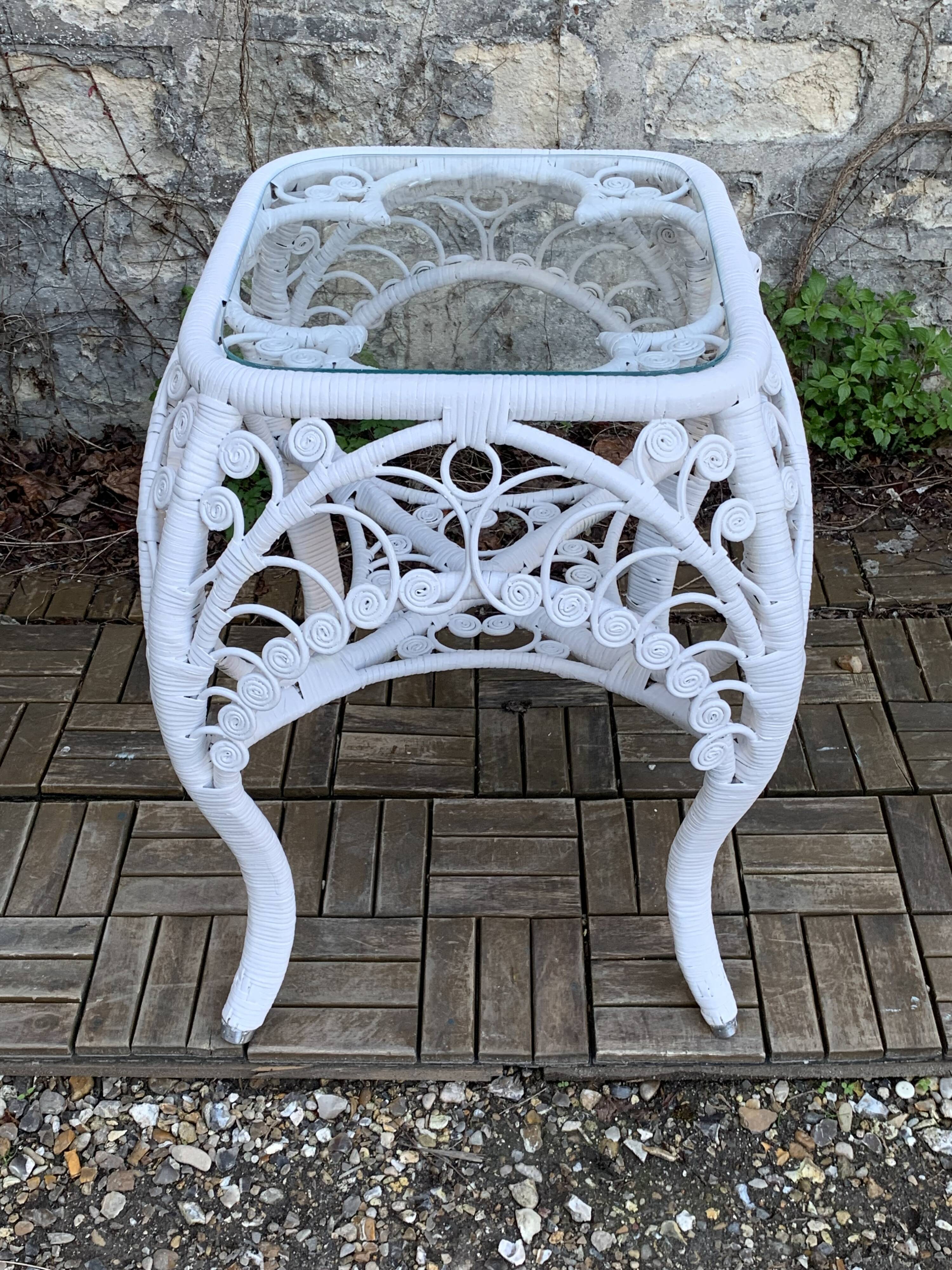 Peacock white rattan side table 1970