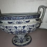 Jardinière en faïence Delft avec décor de moulins