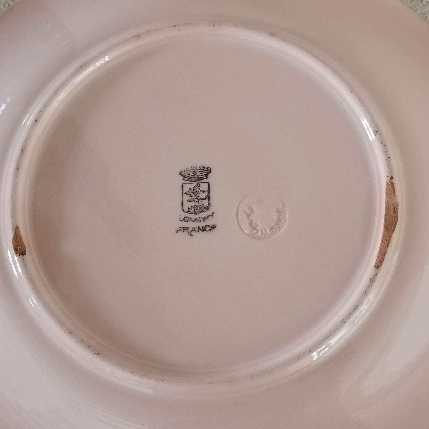 Set of 9 iron earth plates