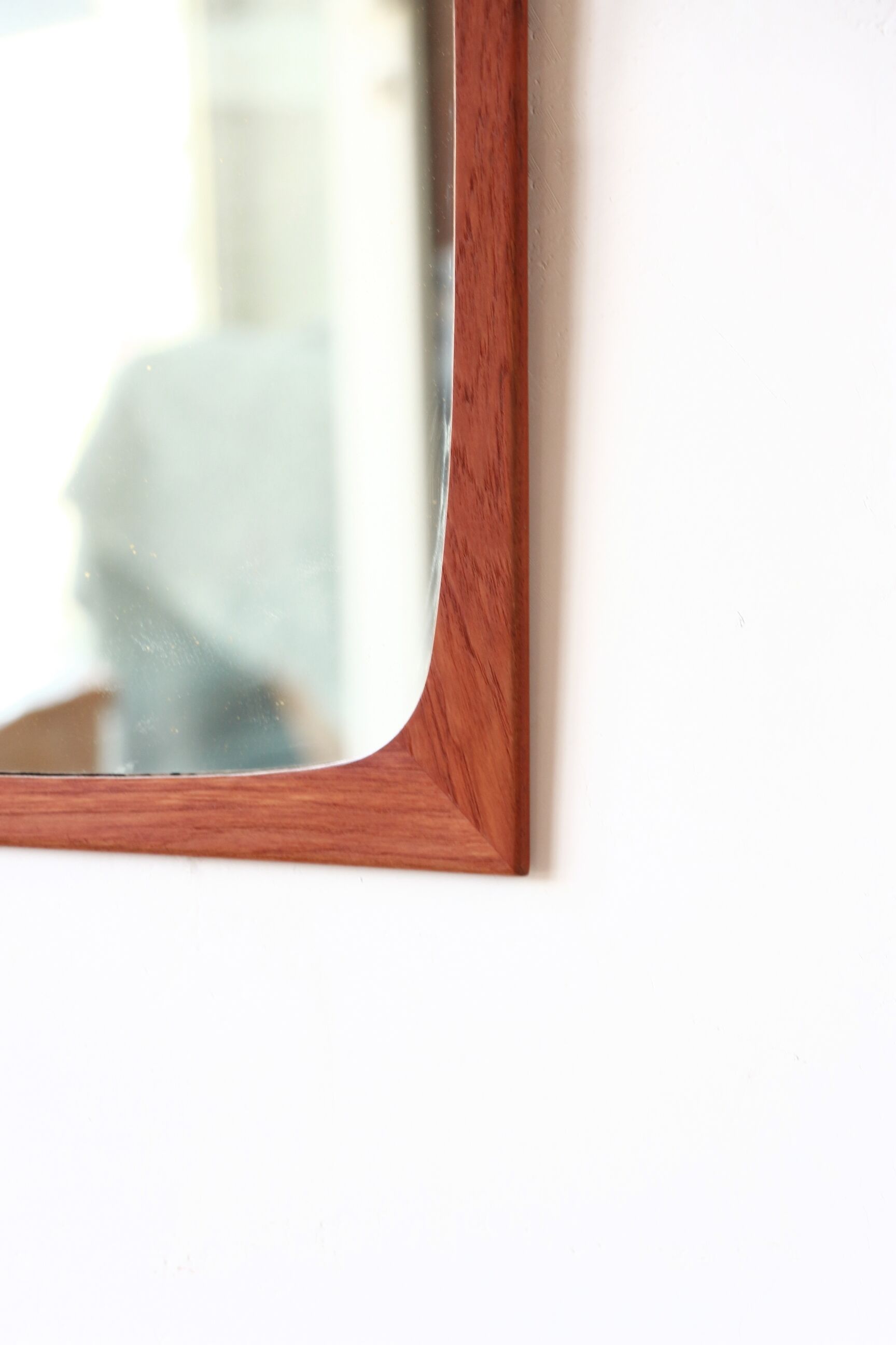 Square Teak Mirror - Scandinavian (4.7)