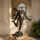Splendida Scultura in Bronzo: "Il Bambino Morso dal Granchio" '90