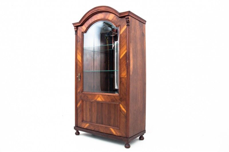 Historic library from around 1920