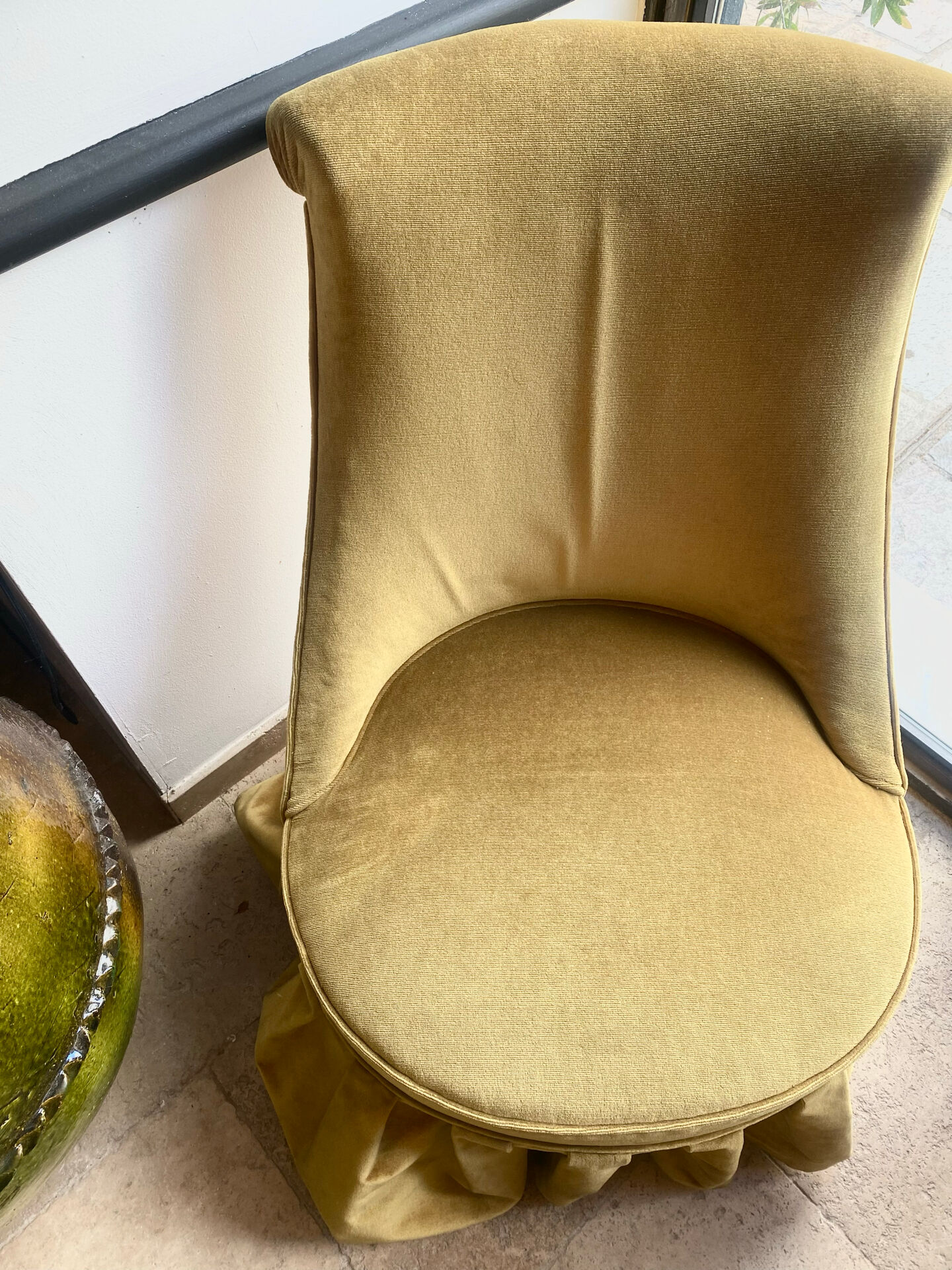 Vintage frog chair