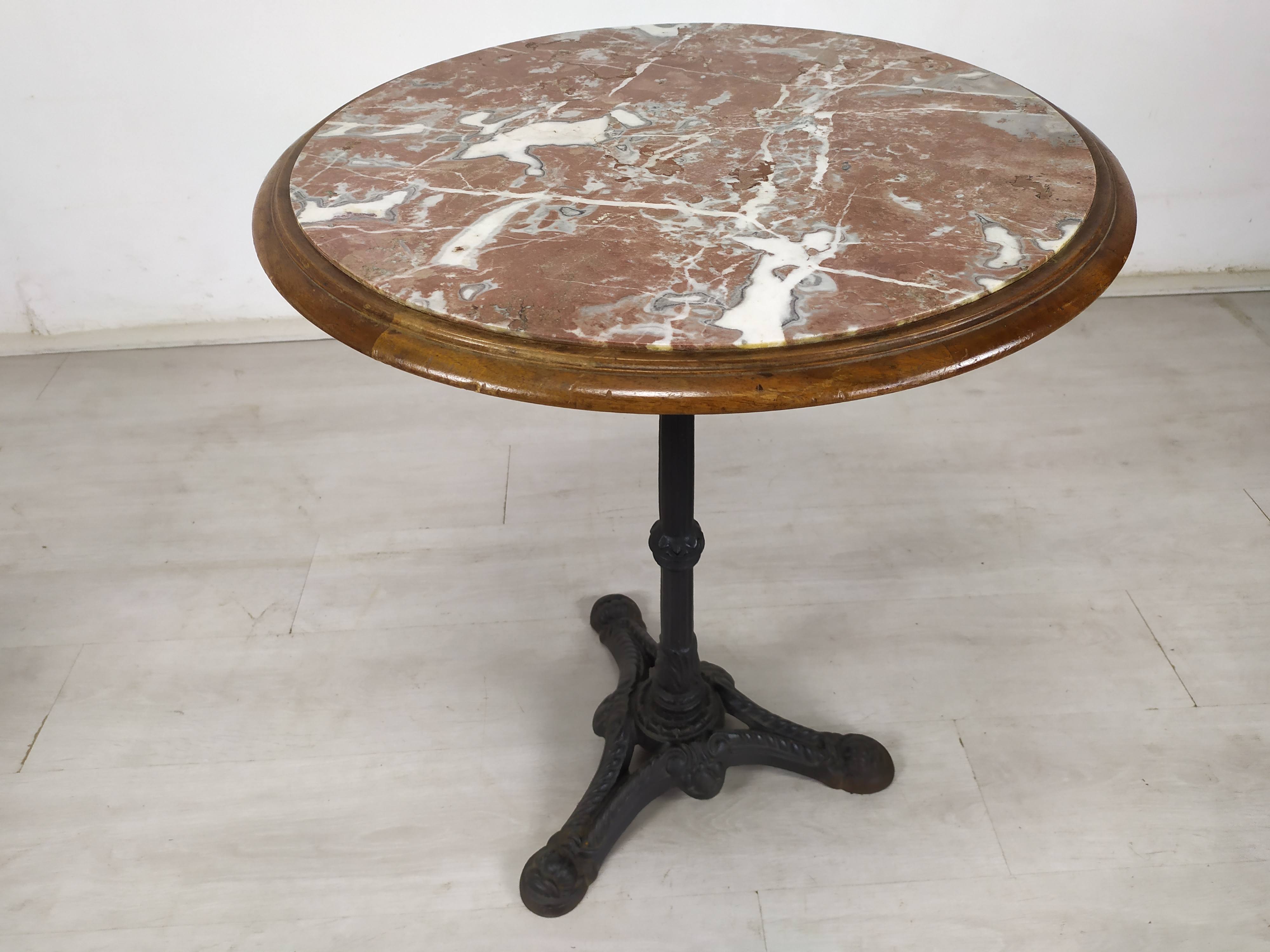 Pedestal table marble bistro