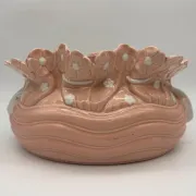Vintage ceramic cache-pot in pink and white.
