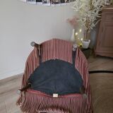 Fauteuil crapaud en velours vieux rose