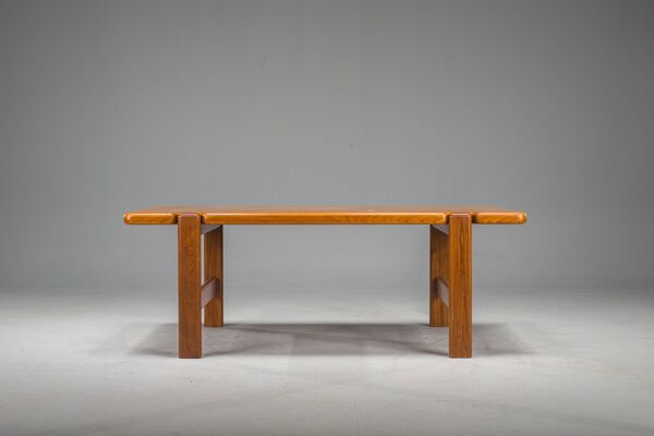 Table basse danoise en teck attribuée à Niels Bach, années 1960